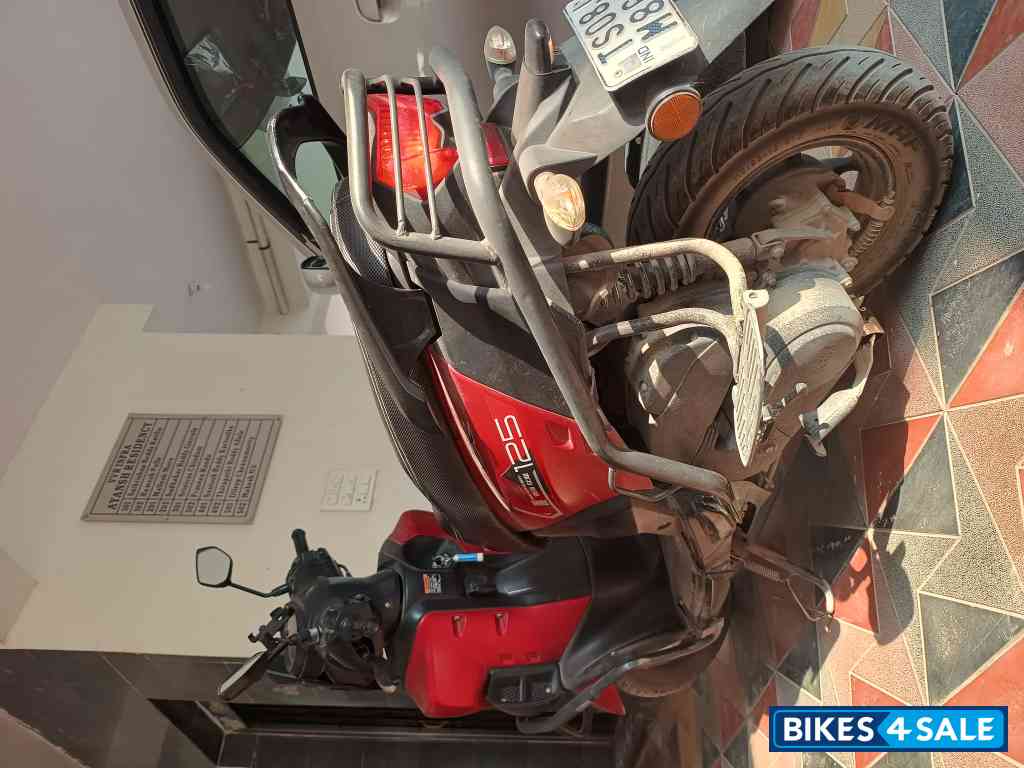 Yamaha Ray ZR 125 Fi Hybrid