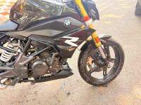 Black BMW G 310 R