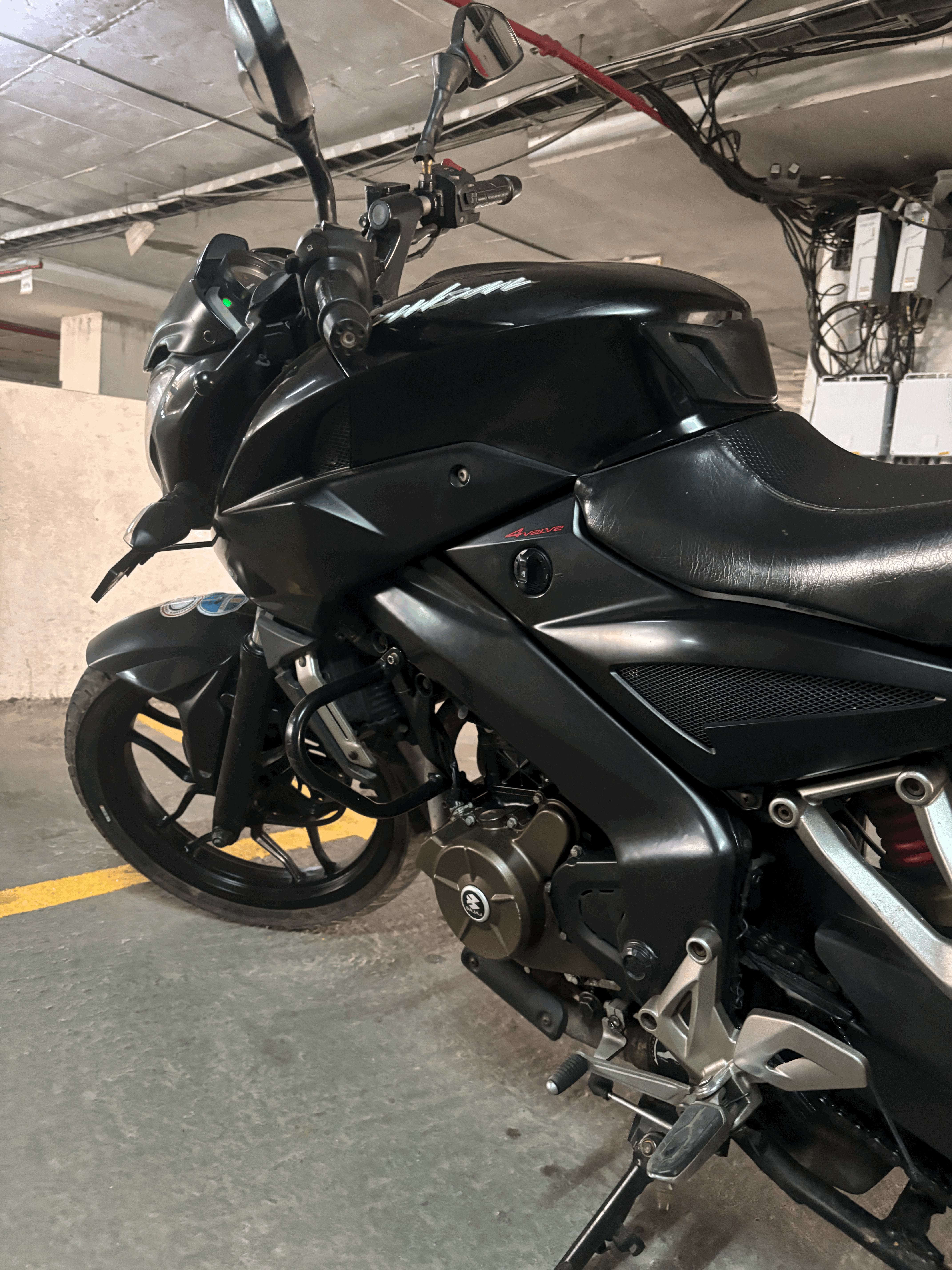 Bajaj Pulsar 200 NS