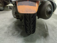 Orange Vespa SXL 125 FL 20