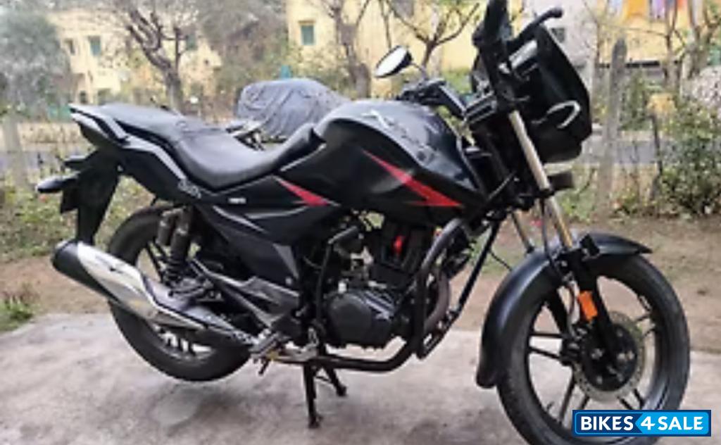 Black Hero Xtreme Sports