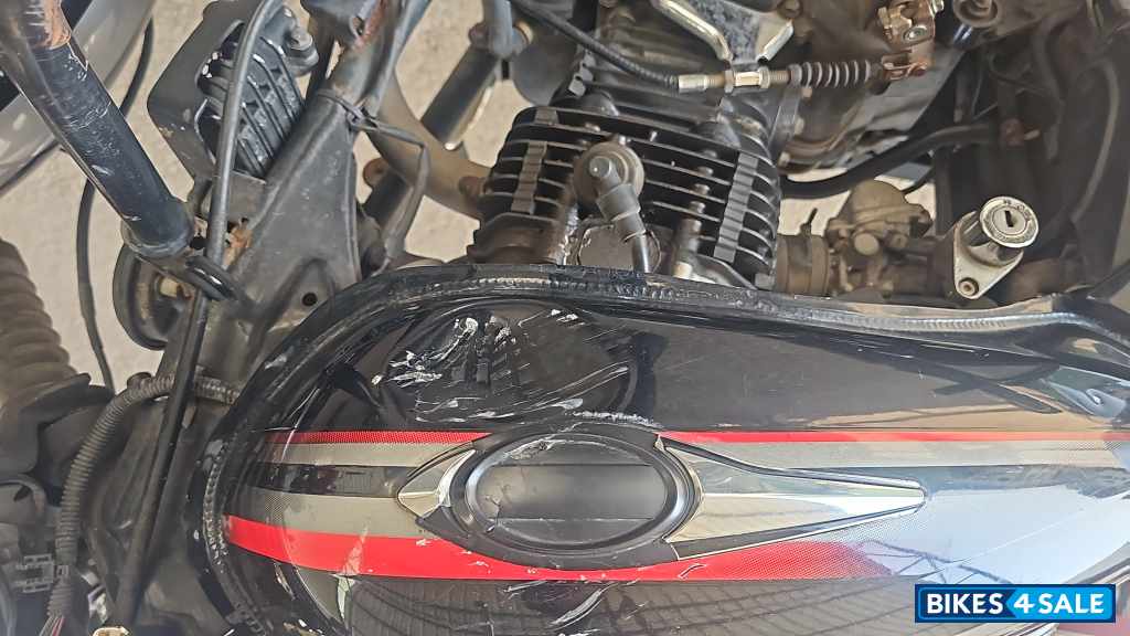 Bajaj Avenger Street 220