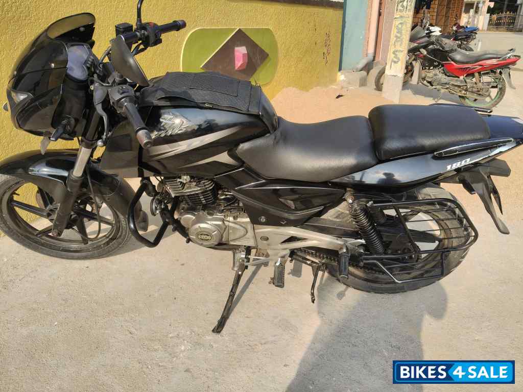 Bajaj Pulsar 180 DTSi