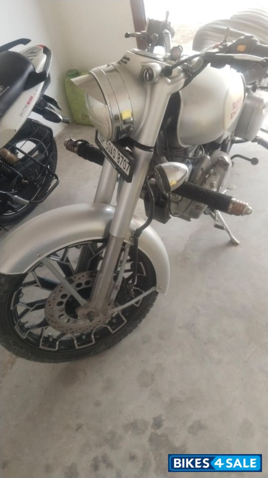 Royal Enfield Classic 350