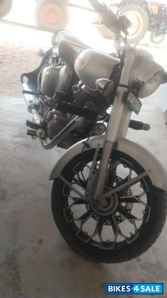 Royal Enfield Classic 350