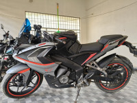 Bajaj Pulsar RS 200