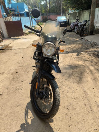 Granite Black Royal Enfield Himalayan BS VI