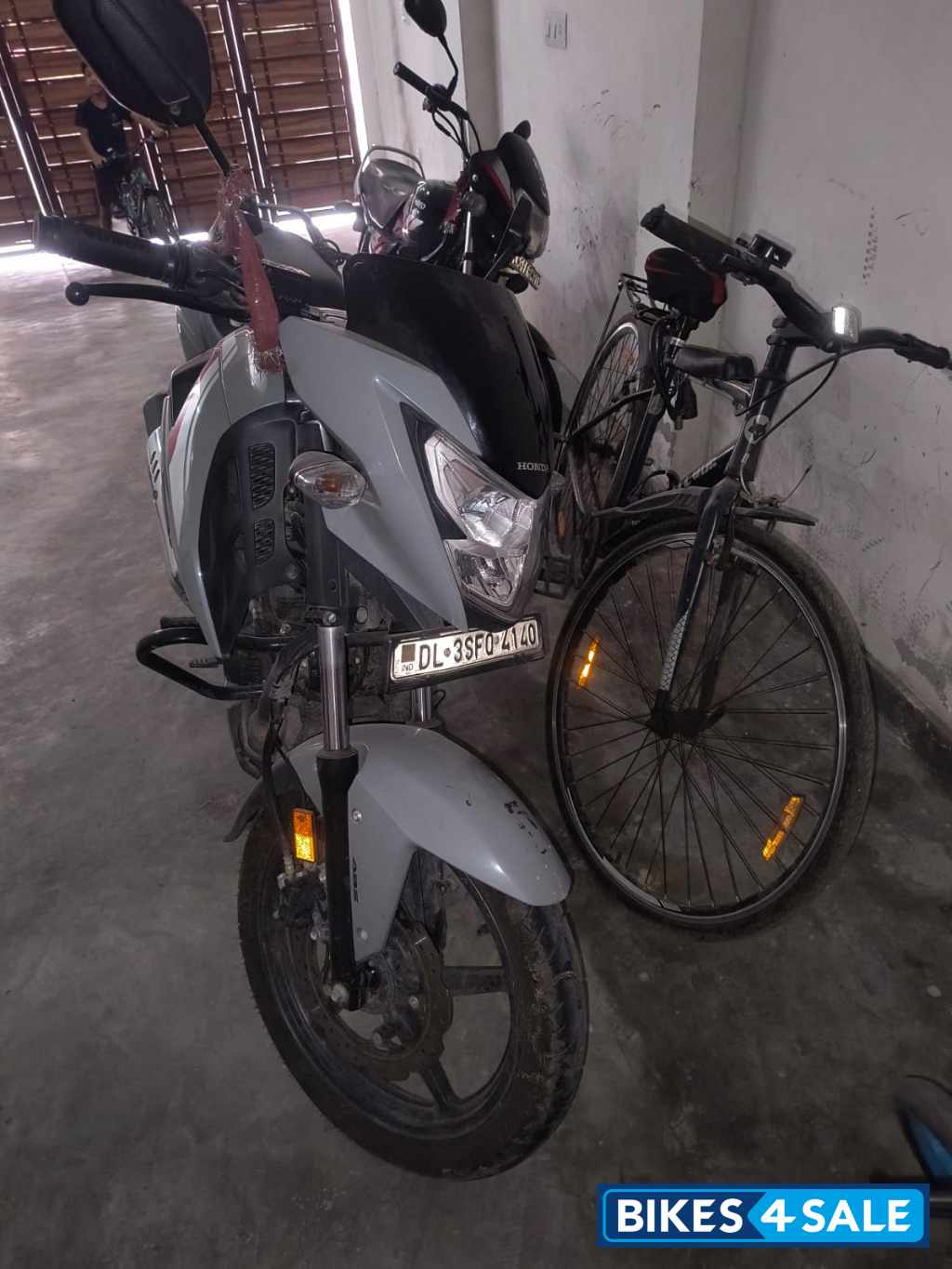 Honda SP160 Single Disc