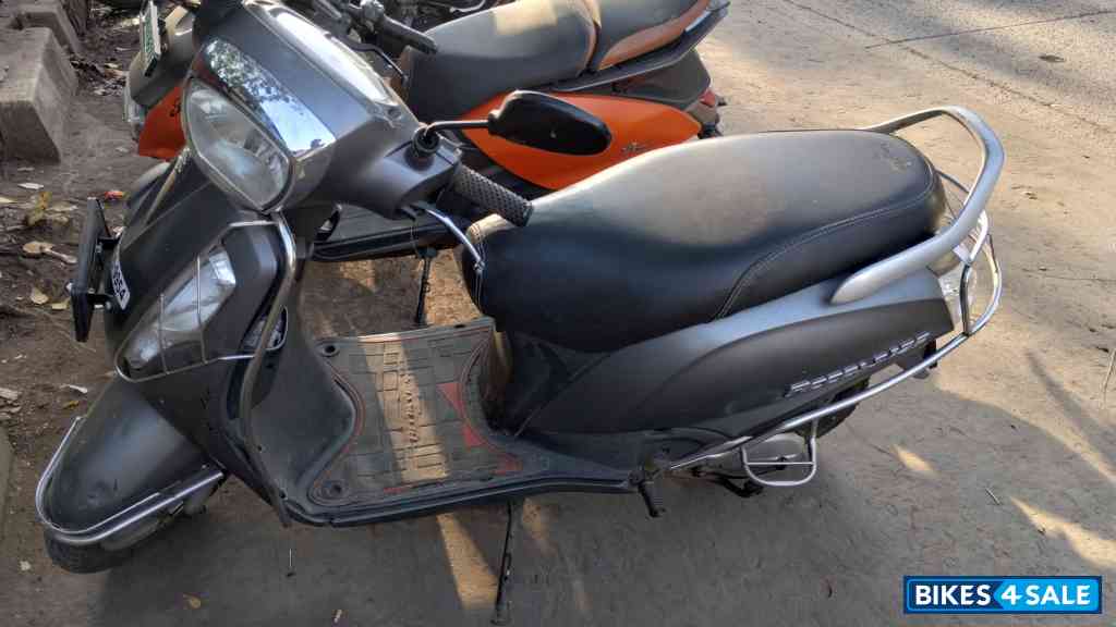 Grey Suzuki Access 125