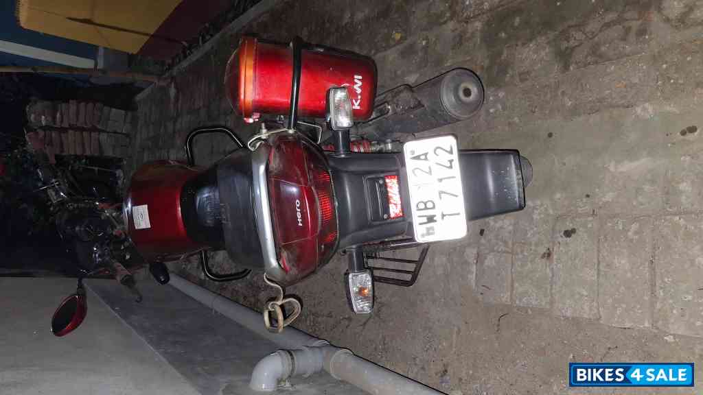 Red Hero Achiever Red Hero Achiever