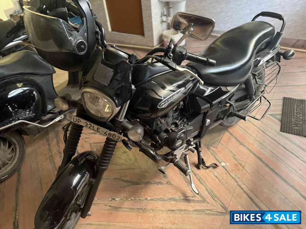 Bajaj Avenger Street 160