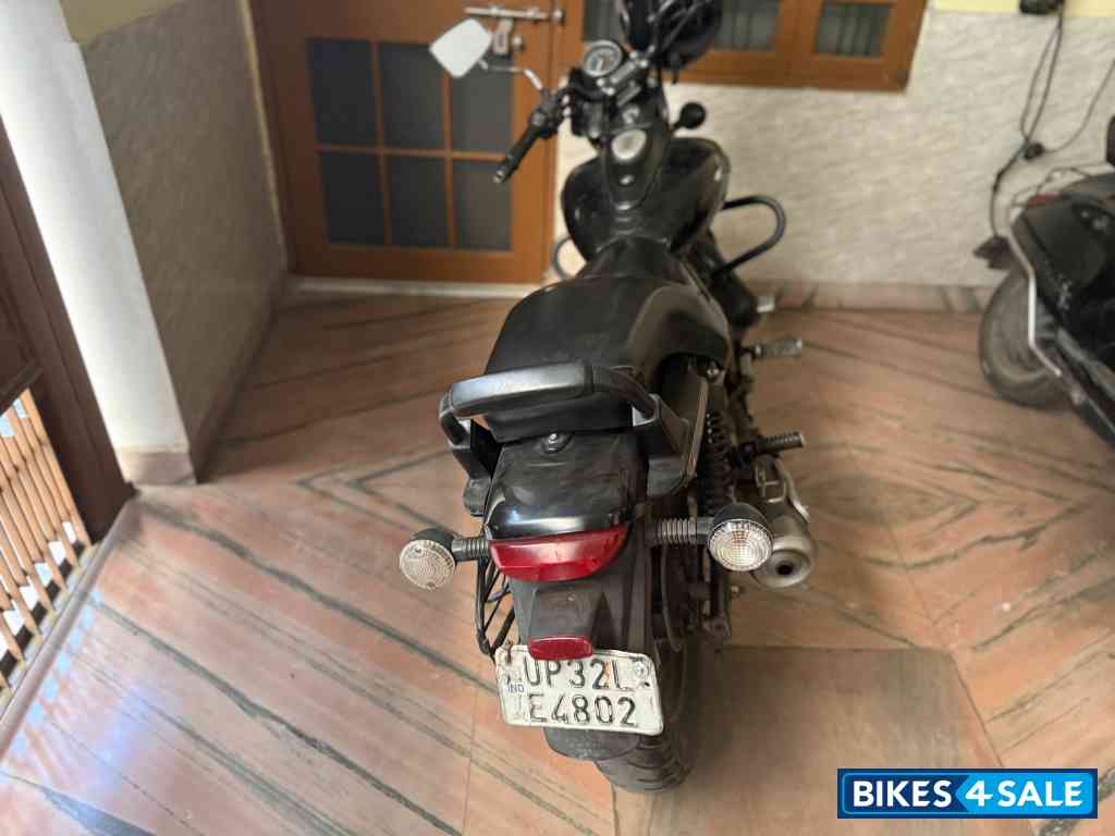 Bajaj Avenger Street 160