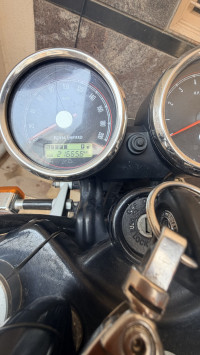 White Red Royal Enfield Interceptor 650 Twin