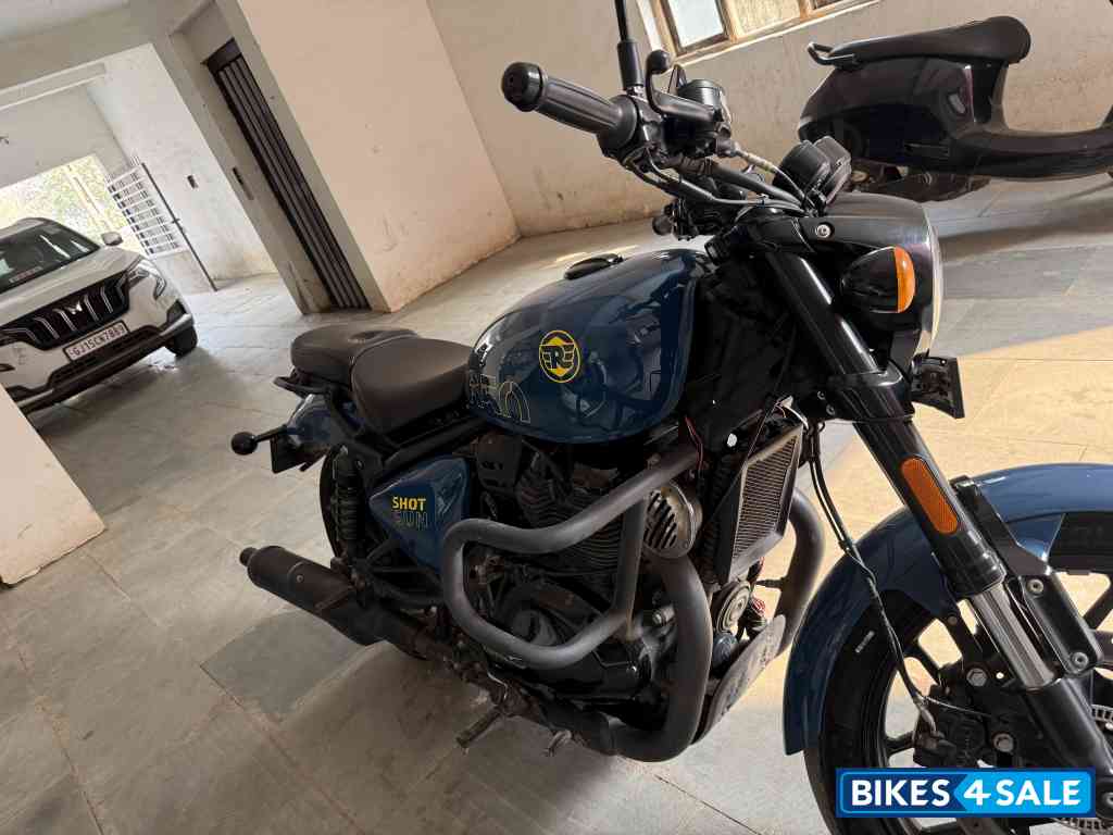 Royal Enfield Shotgun 650