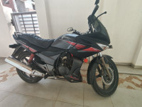 Black Hero Karizma R