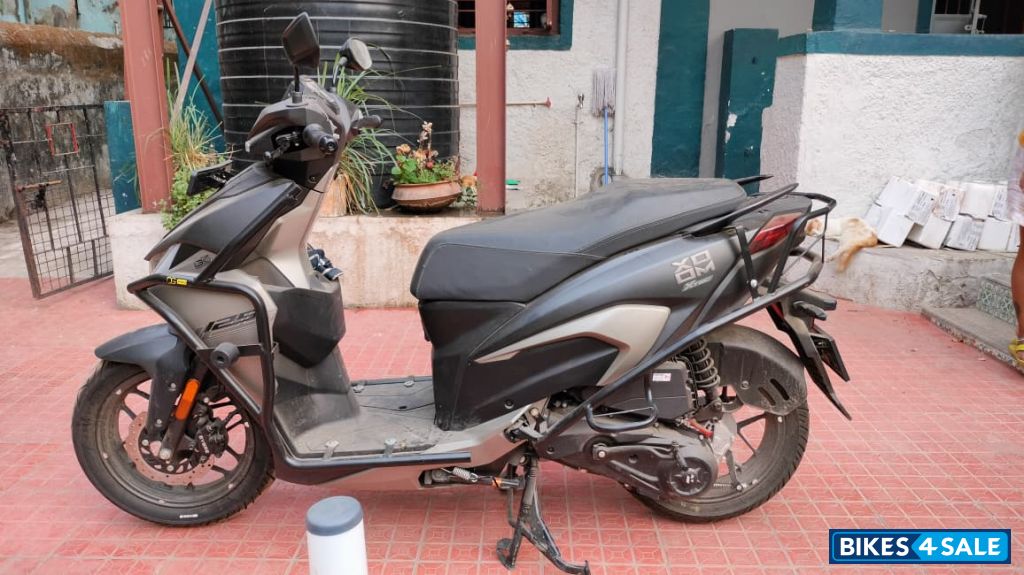 Matte Grey Hero Xoom 125 ZX