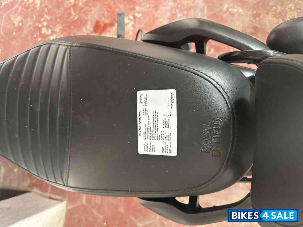 Rebel Red Royal Enfield Hunter 350 Retro