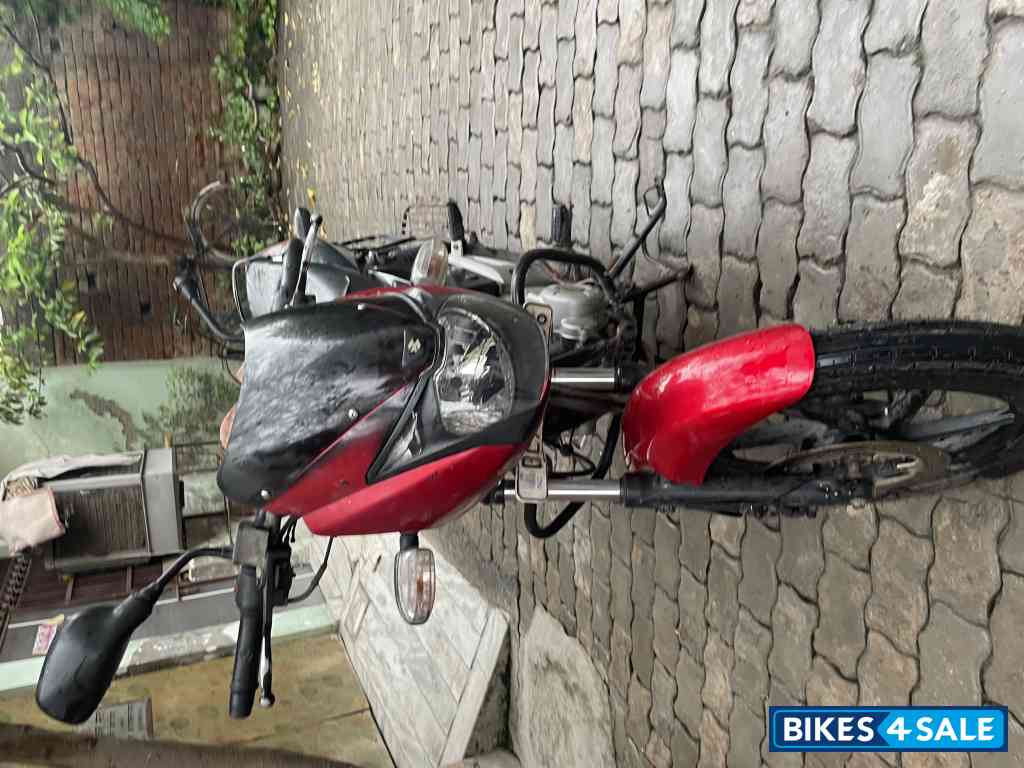 Red Bajaj Pulsar P150 Single Disc Single Seat
