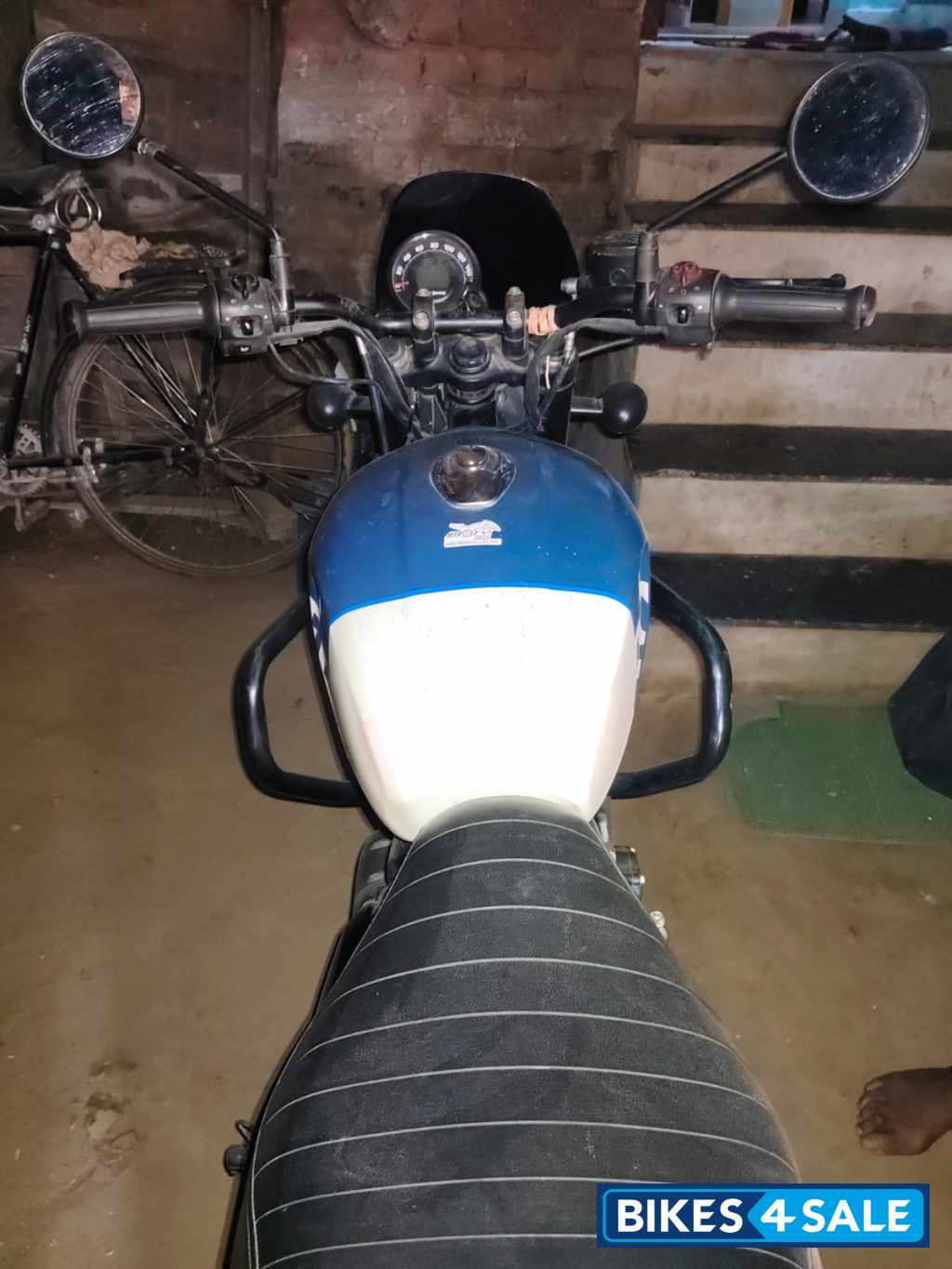 Rebel Blue Royal Enfield Hunter 350 Metro