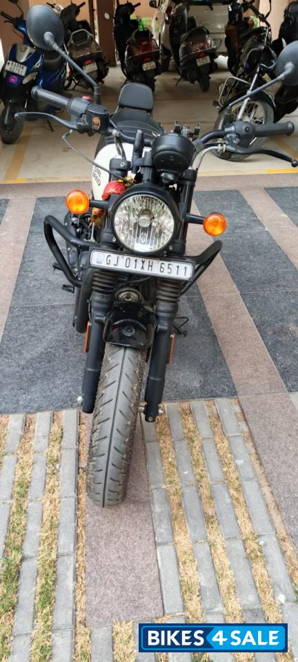 Royal Enfield Hunter 350 Metro