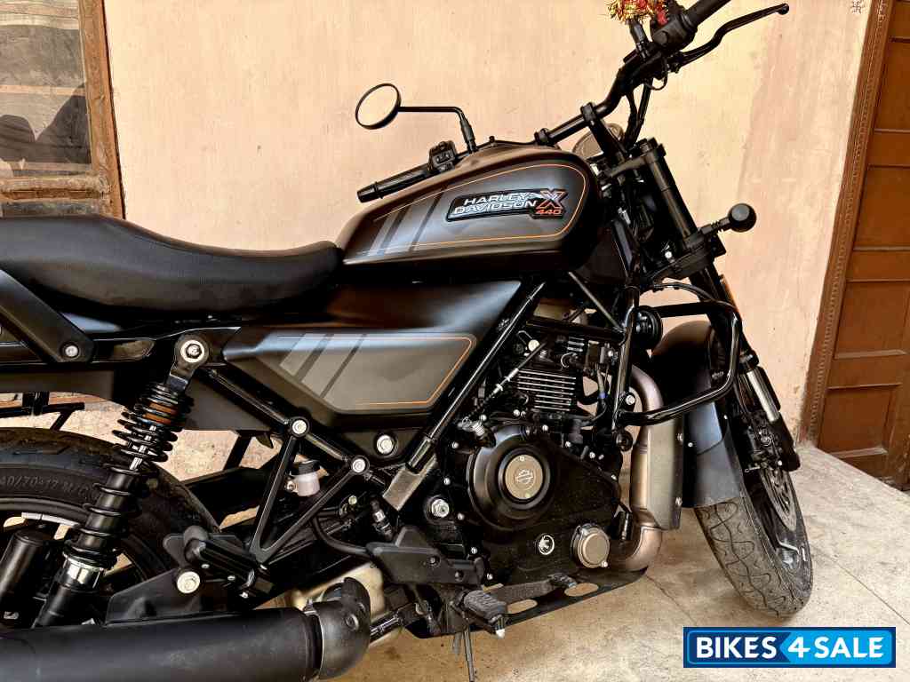 Matte Black Harley Davidson X440 S