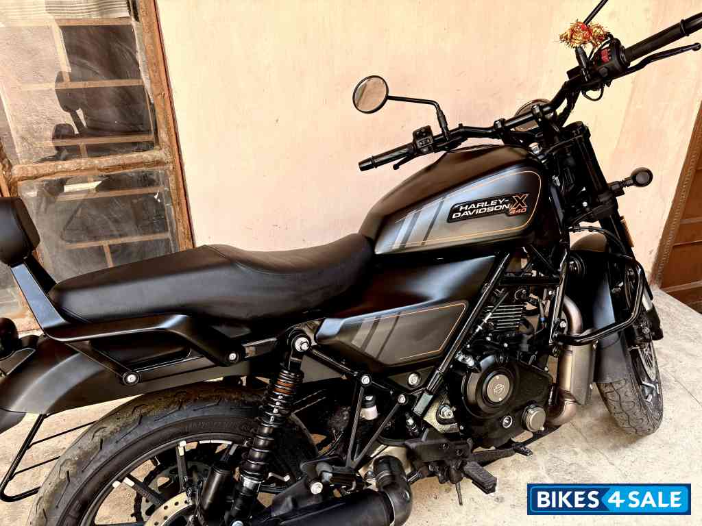 Matte Black Harley Davidson X440 S