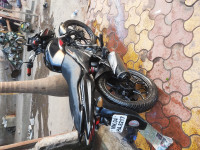 Black Bajaj Discover 150 S