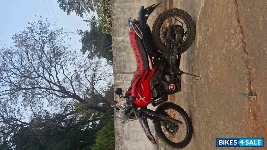Hero XPulse 200 BS6
