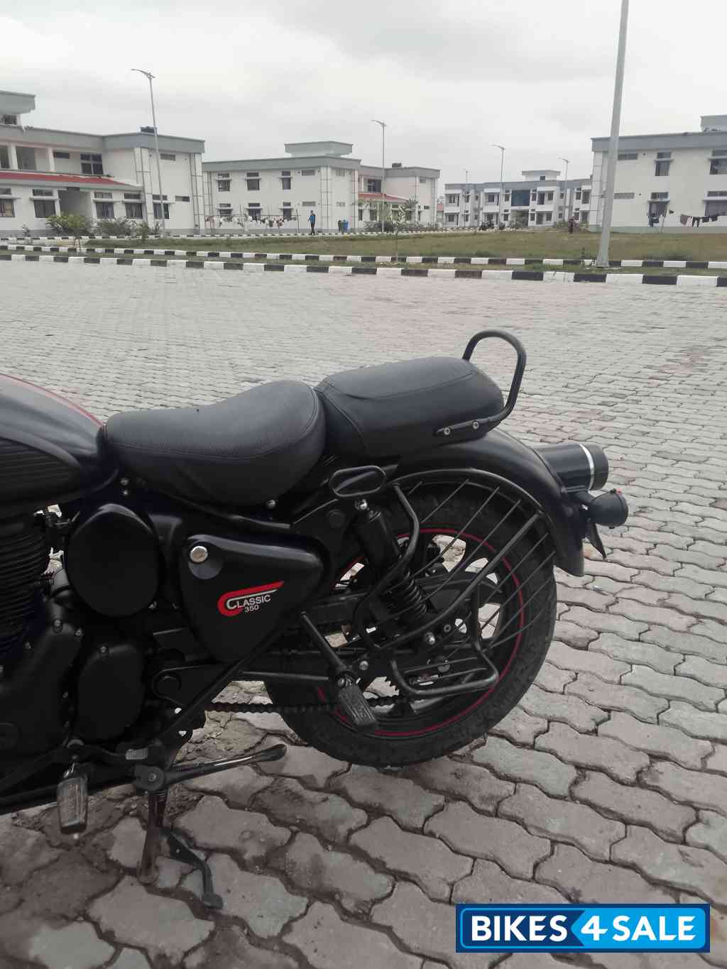 Royal Enfield Classic 350