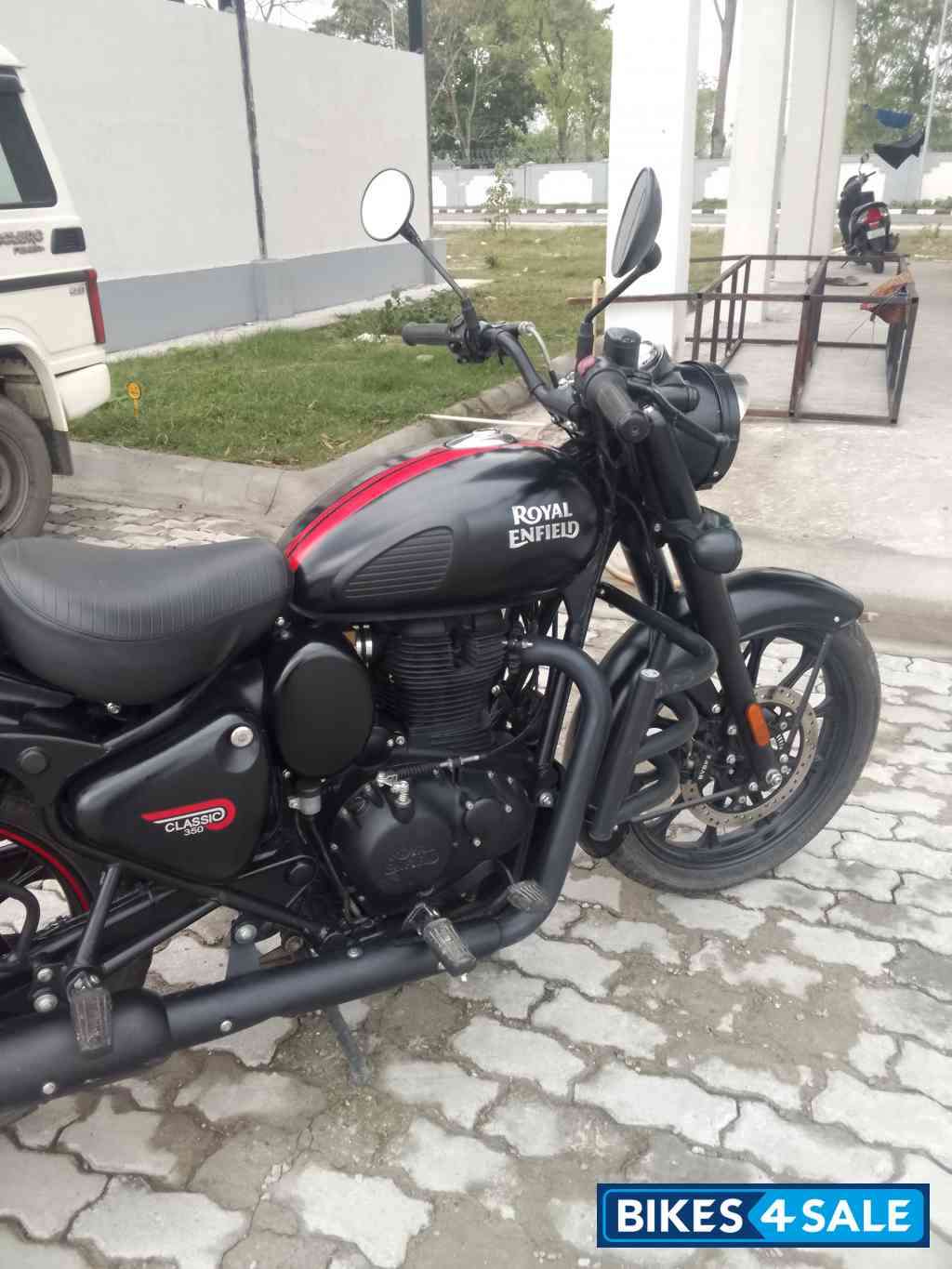 Royal Enfield Classic 350