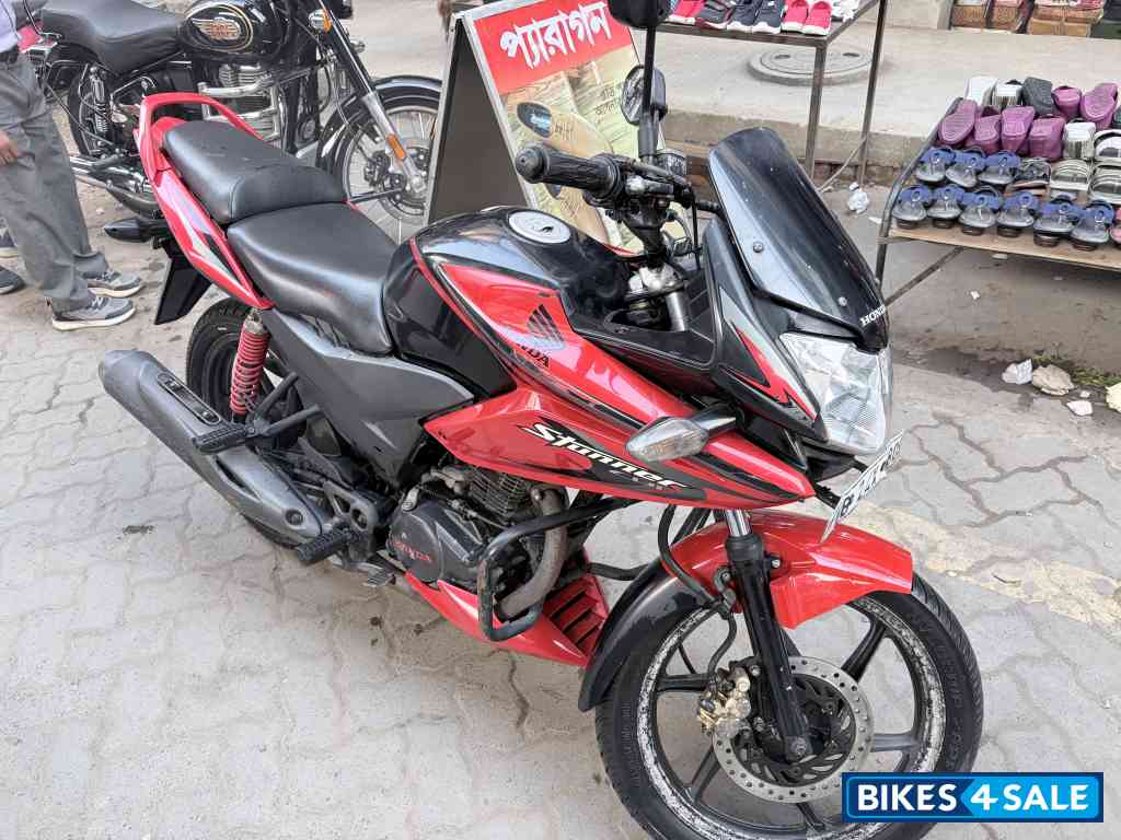Honda CBF Stunner