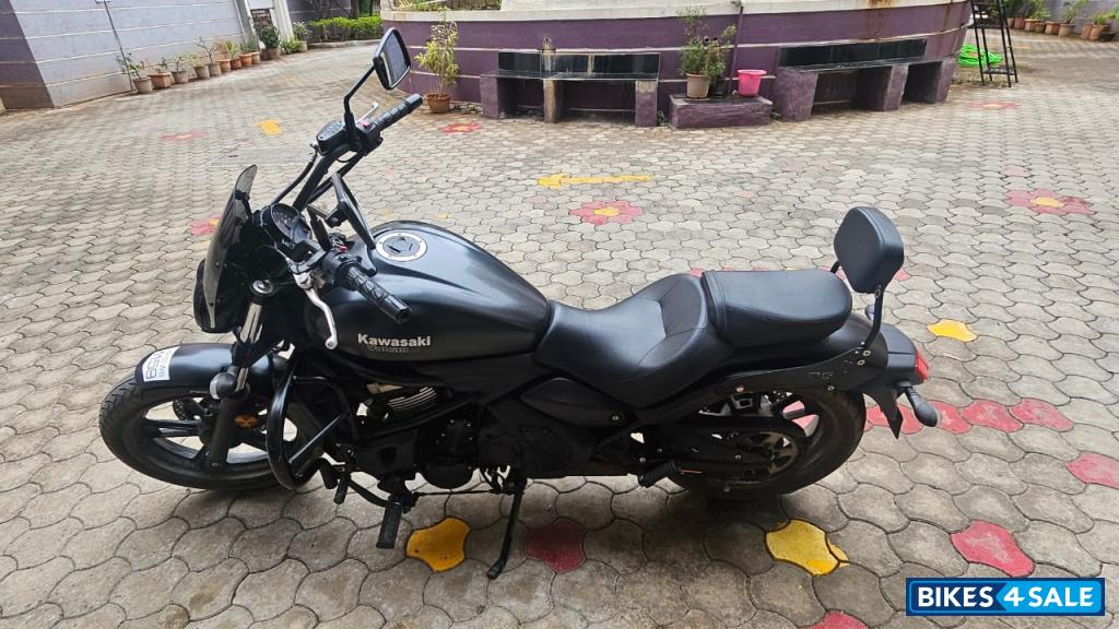 Charcoal Grey Kawasaki Vulcan S 650 Charcoal Grey Kawasaki Vulcan S 650