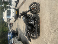 Yezdi Roadster Dark
