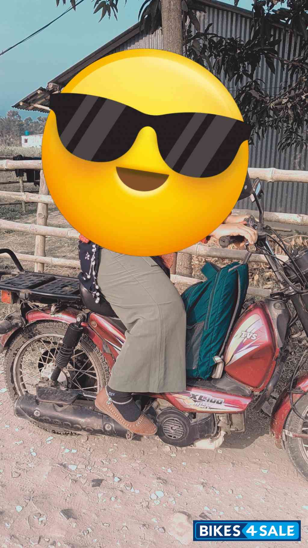 TVS XL100 Winner Edition