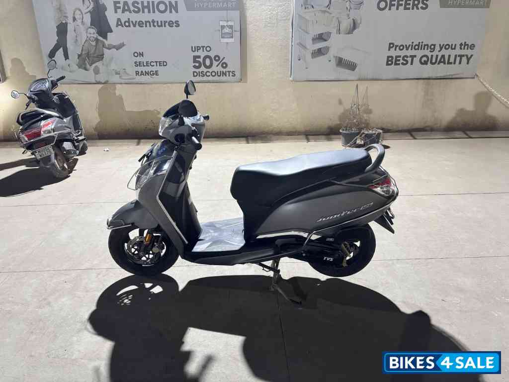 Grey TVS Jupiter 125