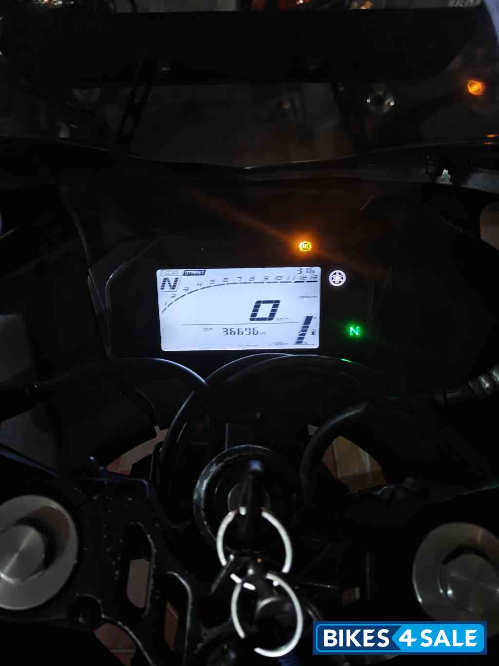 Racing Blue Yamaha R15 V4