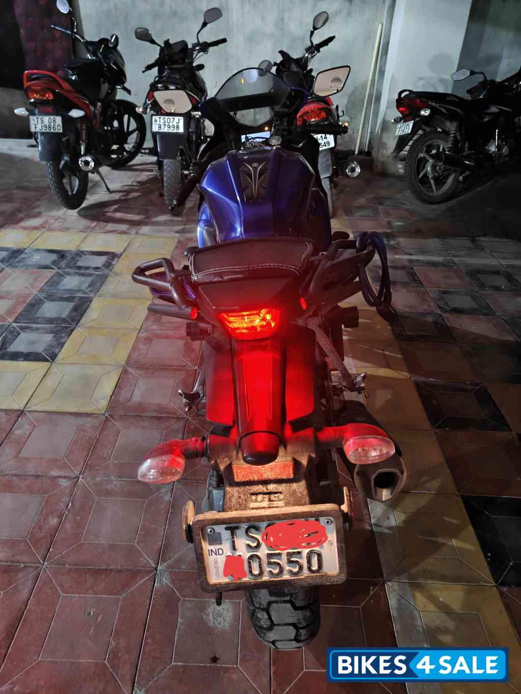 Racing Blue Yamaha R15 V4