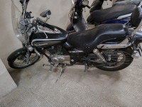 Black Silver Bajaj Avenger Cruise 220
