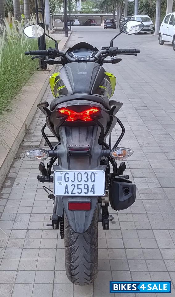 Neon Green Grey Honda CB Hornet 160R ABS