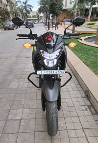 Neon Green Grey Honda CB Hornet 160R ABS