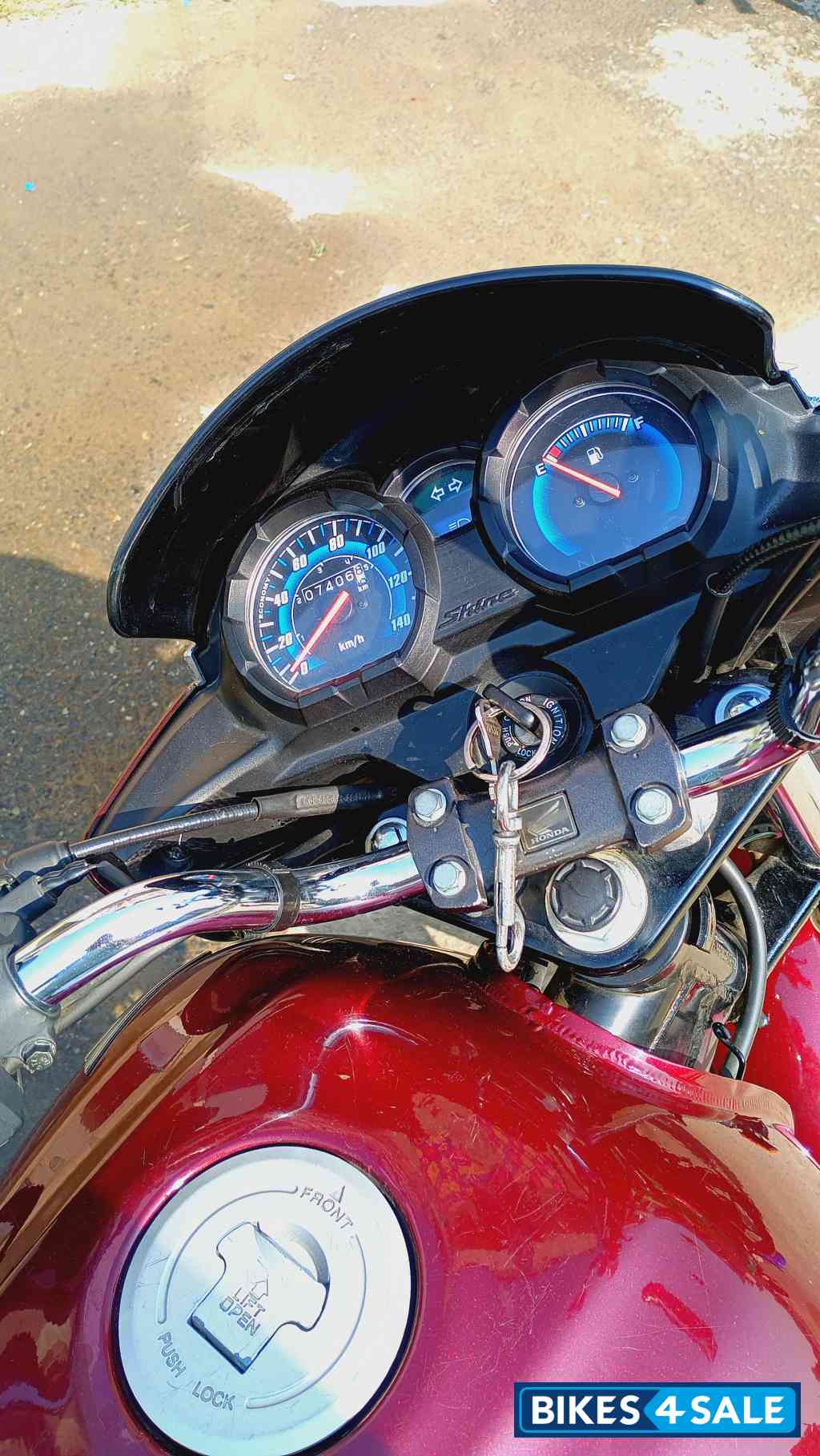 Metallic Red Honda Shine 125 Drum OBD2 Metallic Red Honda Shine 125 Drum OBD2