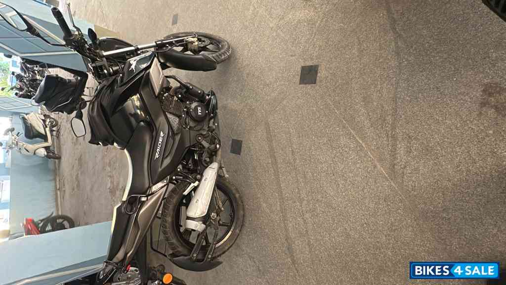 Wicked Black TVS Raider SX