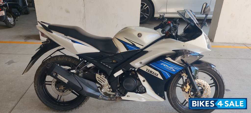 Yamaha YZF R15 S