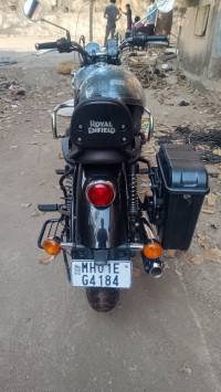 Royal Enfield Meteor 350 Supernova