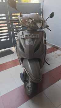 Mat Selene Silver Me Honda Activa 4G