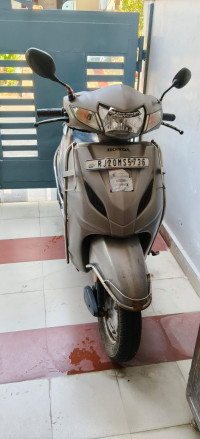 Mat Selene Silver Me Honda Activa 4G