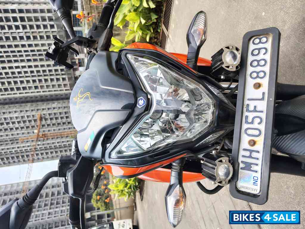 Orange Black Bajaj Pulsar NS125 BS6 Orange Black Bajaj Pulsar NS125 BS6