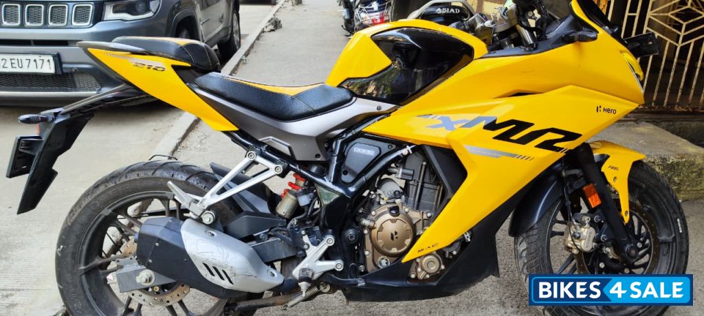Yellow Hero Karizma XMR