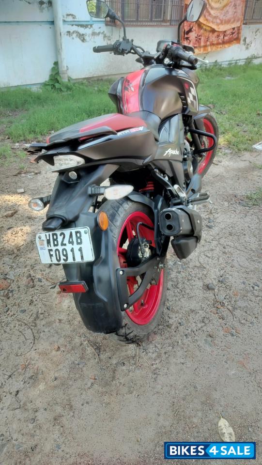 Matte Black TVS Apache RTR 160 4V Special Edition