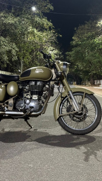 Brown Royal Enfield Classic Desert Storm